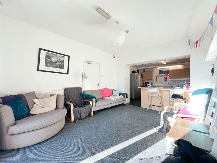 7 Bedroom House To Rent In Glossop Road, Sheffield, S10
