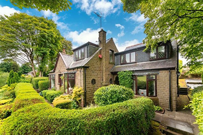 5 Bedroom Detached House For Sale In Varley Road, Slaithwaite, HD7