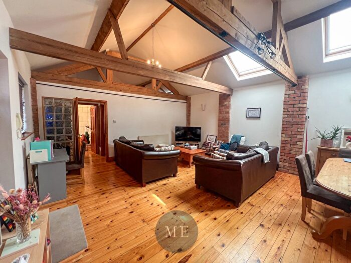 2 Bedroom Flat To Rent In Walnut Street, Leicester, Leicestershire, LE2