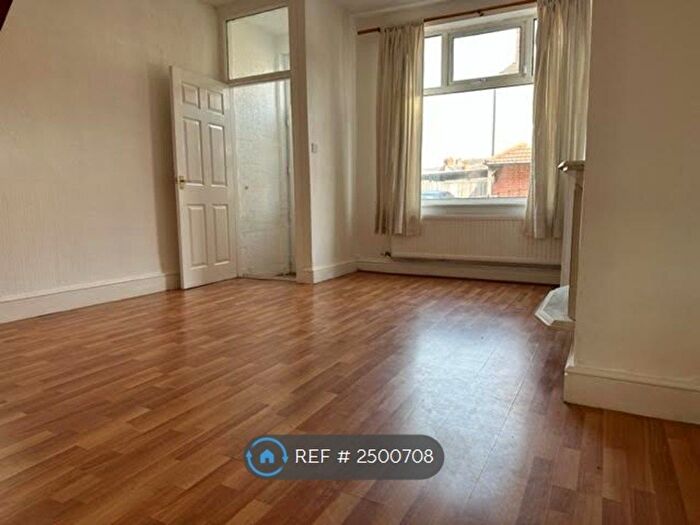 2 Bedroom Terraced House To Rent In Old Wargrave Road, Newton-Le-Willows, WA12