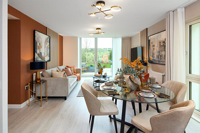 1 Bedroom Apartment For Sale In Headstone Drive, Harrow, HA1