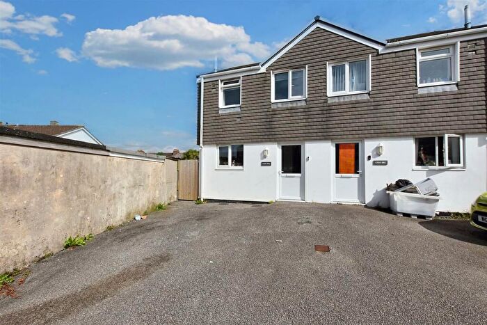 2 Bedroom Semi Detached House For Sale In Bosmeor Park, Redruth, TR15