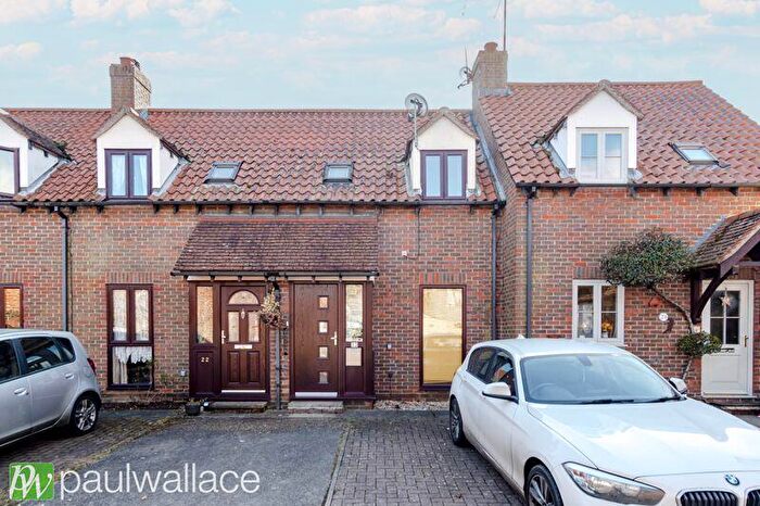 1 Bedroom Terraced House To Rent In Church Mead, Roydon, CM19