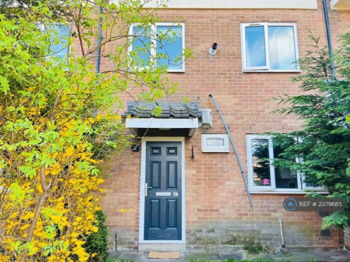 3 Bedroom Maisonette To Rent In Middleway View, Birmingham, B18