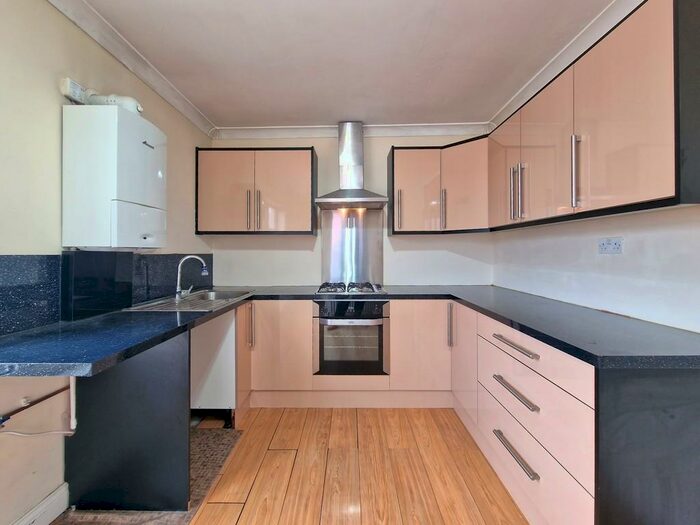 4 Bedroom Flat To Rent In Melton Road, Rushey Mead, Leicester, LE4