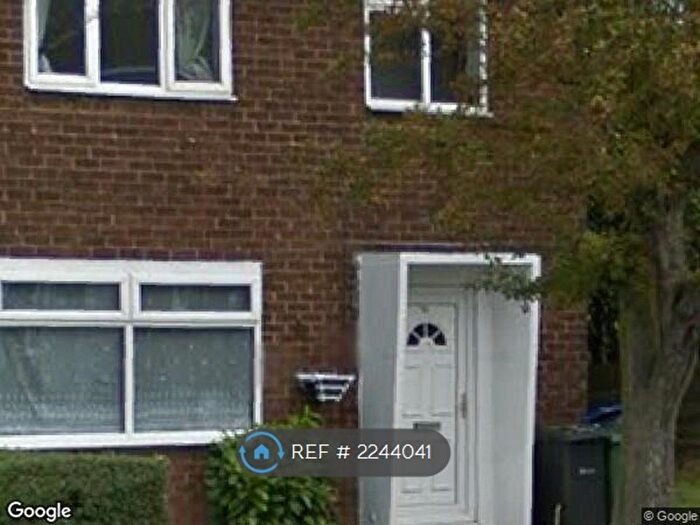 3 Bedroom Semi-Detached House To Rent In Isaac Walton Place, West Bromwich, B70