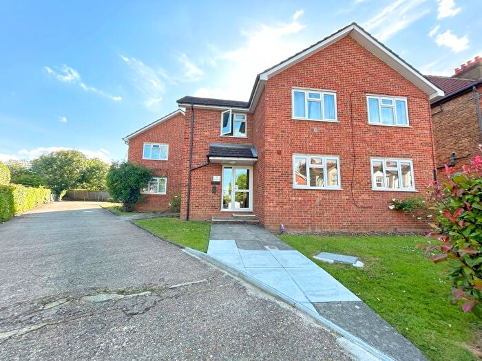 1 Bedroom Flat To Rent In St. James Avenue, Sutton, SM1