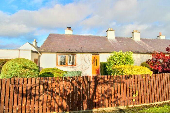 2 Bedroom Semi-Detached Bungalow For Sale In Sutor View, Barbaraville, IV18