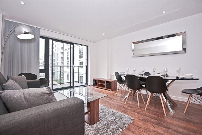 2 Bedroom Apartment To Rent In Lindfield Street, London, E14