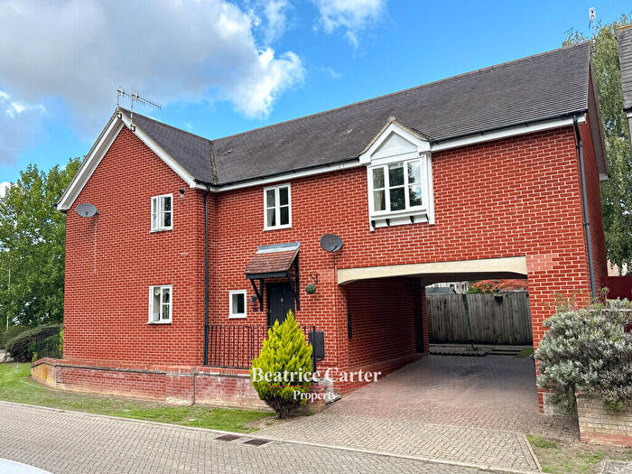 2 Bedroom Semi Detached House To Rent In Rockingham Road, IP33