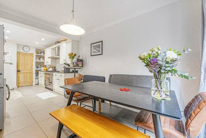 4 Bedroom Terraced House To Rent In Devereux Road, Windsor, SL4