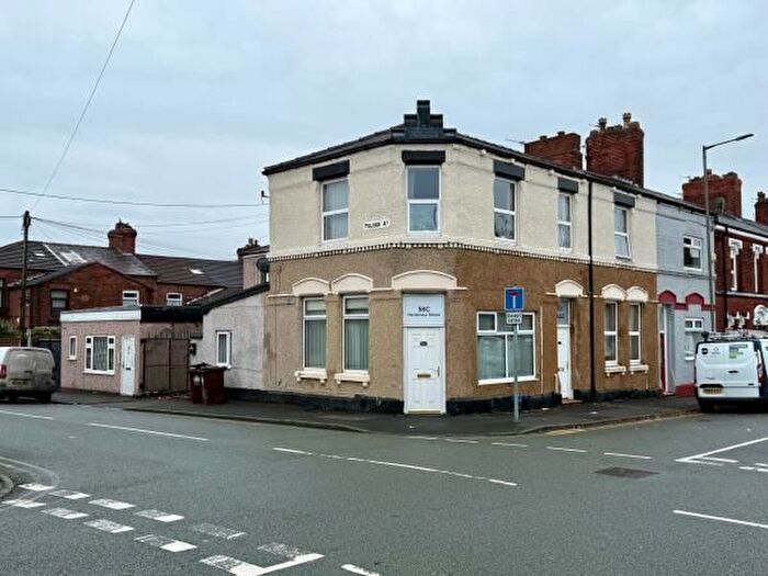 6 Bedroom End Terrace House For Sale In Hardshaw Street, St. Helens, WA10