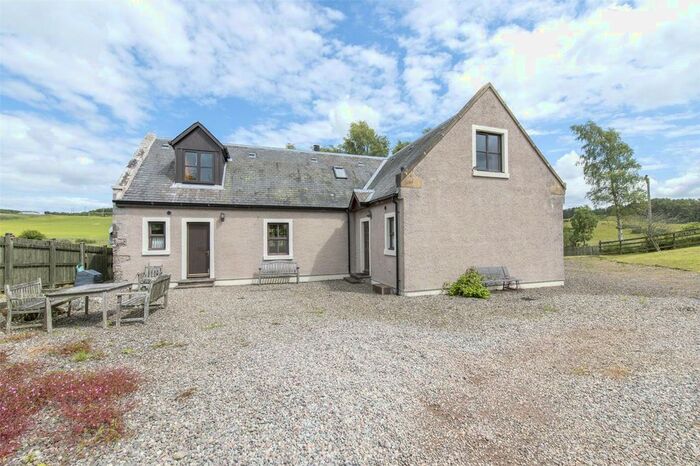3 Bedroom Detached House For Sale In Old Fargie Cottage, Strathmiglo, Cupar, KY14