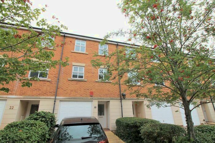 3 Bedroom Terraced House To Rent In B, Parnell Road, Stapleton, Bristol, BS16