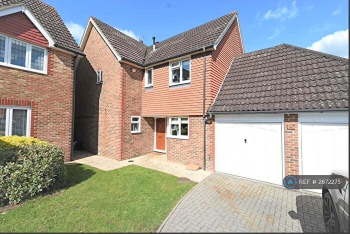 3 Bedroom Detached House To Rent In Winnipeg Drive, Green Street Green, Orpington, BR6