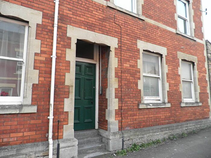 1 Bedroom Flat To Rent In Wallbridge House, Wallbridge Road, Frome, BA11