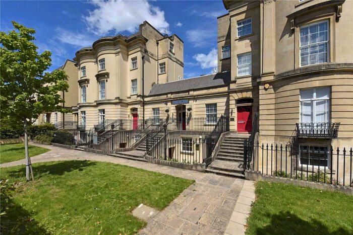 2 Bedroom Apartment To Rent In Kings Road, Reading, RG1