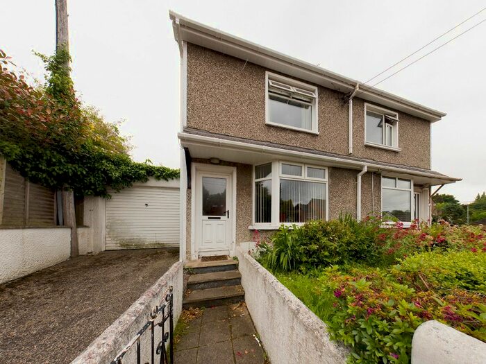 2 Bedroom Semi-Detached House For Sale In Newtownbreda Road, Belfast, BT8