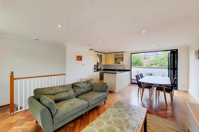 2 Bedroom Flat To Rent In Arlington Road, London, NW1