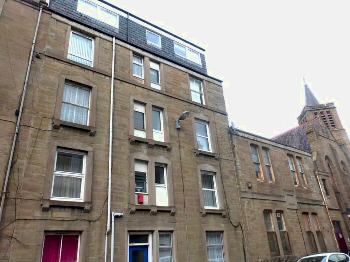 1 Bedroom Flat To Rent In Park Avenue, Stobswell, Dundee, DD4