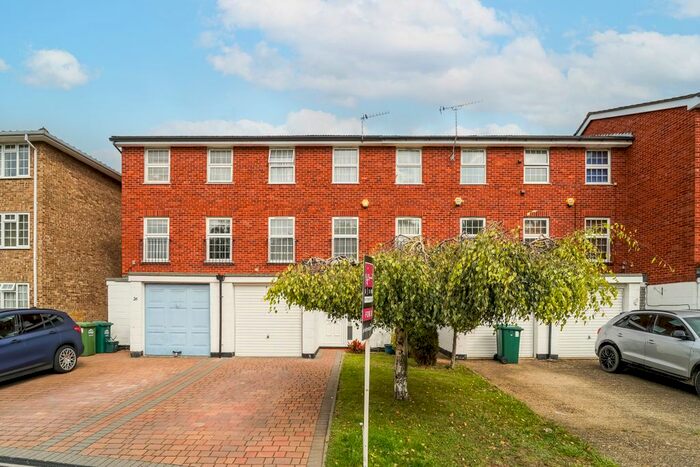 4 Bedroom Terraced House To Rent In Waters Drive, Staines, TW18