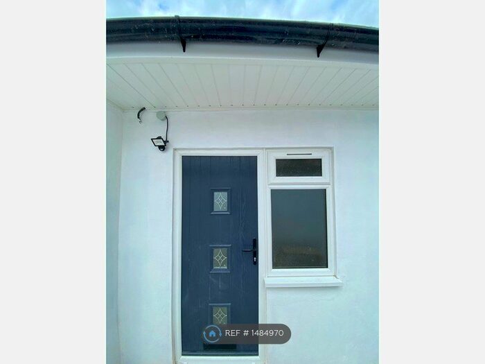 Studio To Rent In Southealing Road, Ealing, W5