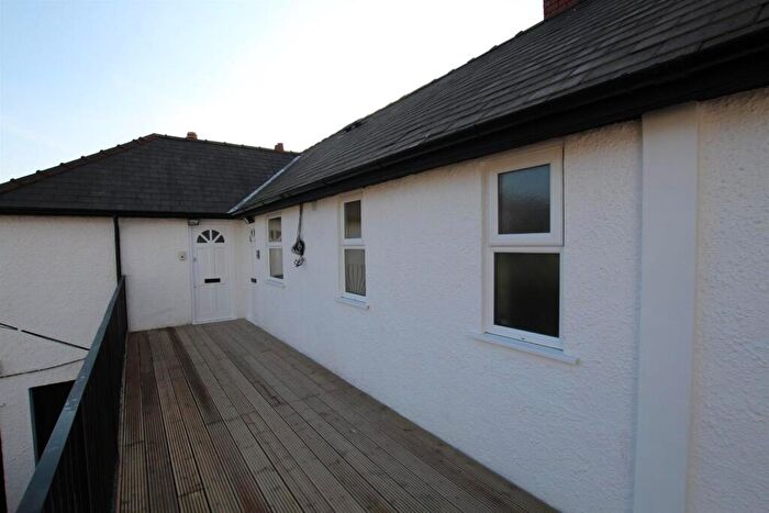 1 Bedroom Apartment To Rent In Canada Road, Cardiff, CF14