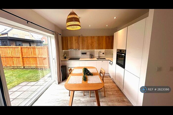 3 Bedroom Semi Detached House To Rent In Hazeling Lane, Bolton, BL5