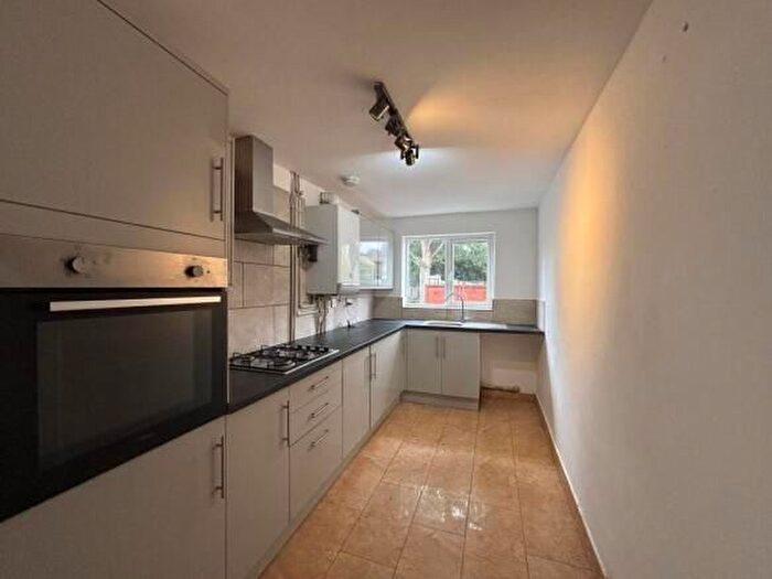 2 Bedroom Terraced House To Rent In Bearwood Hill Road, Burton-On-Trent, DE15