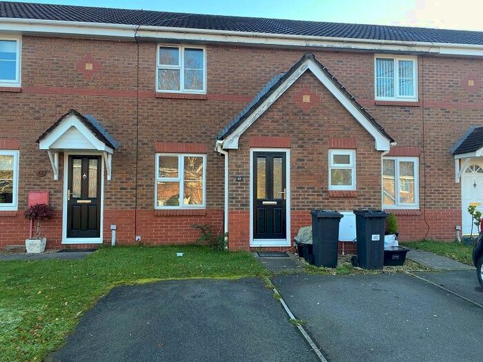 2 Bedroom Terraced House To Rent In Fernlea Park, Bryncoch, Mid Glamorgan. SA10
