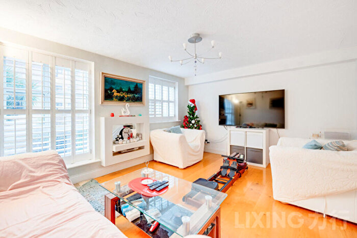 4 Bedroom Terraced House To Rent In Plough Way, Surrey Quays, SE16