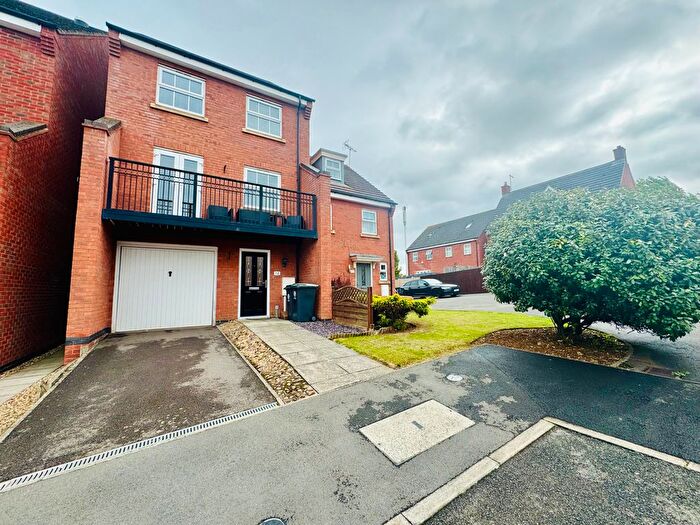 4 Bedroom Property To Rent In Binder Close, Higham Ferrers, Rushden, NN10