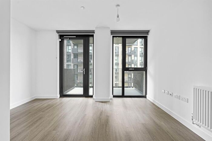 2 Bedroom Flat To Rent In Atlantic Crescent, Wembley, HA9