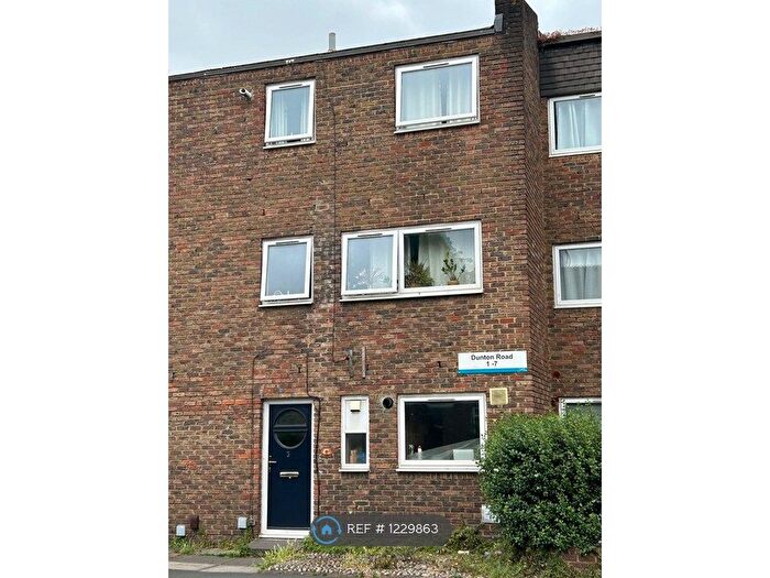 6 Bedroom Terraced House To Rent In Dunton Road, London, SE1