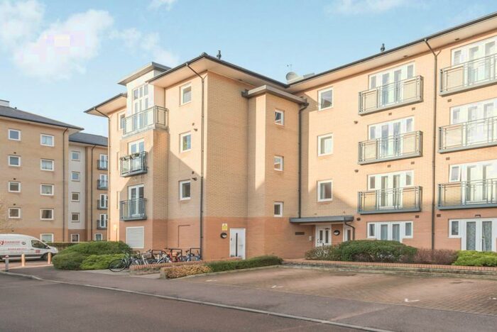 2 Bedroom Apartment To Rent In Hampden Gardens, CB1