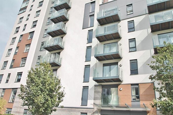 1 Bedroom Flat To Rent In Marina Heights, Pearl Lane, Gillingham, ME7