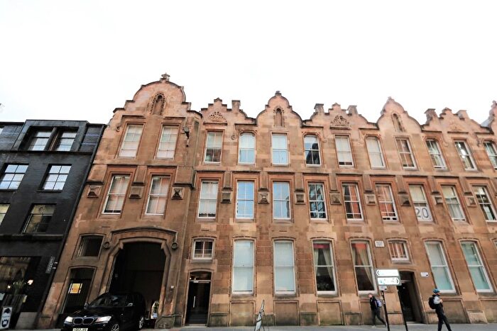 2 Bedroom Flat To Rent In Ingram Street, Glasgow, G1