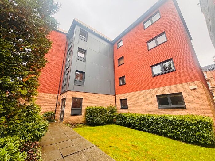 2 Bedroom Flat To Rent In Avenuepark Street, Maryhill, Glasgow, G20
