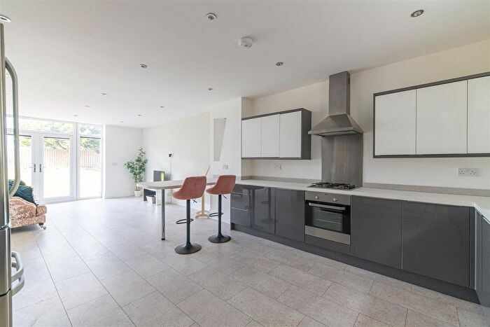 3 Bedroom Semi Detached Bungalow To Rent In Reay Street, Gateshead, Tyne And Wear, NE10