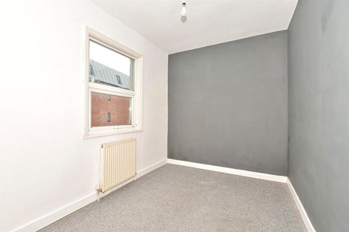 3 Bedroom Terraced House For Sale In Coombe Valley Road, Dover, Kent, CT17