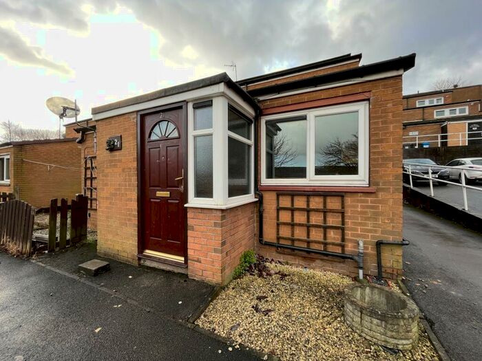 2 Bedroom Flat To Rent In Stanwell Close, Wincobank, S9