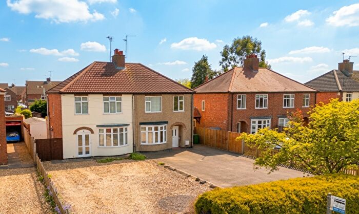 3 Bedroom Semi-Detached House For Sale In Lincoln Road, Northborough, Peterborough, PE6