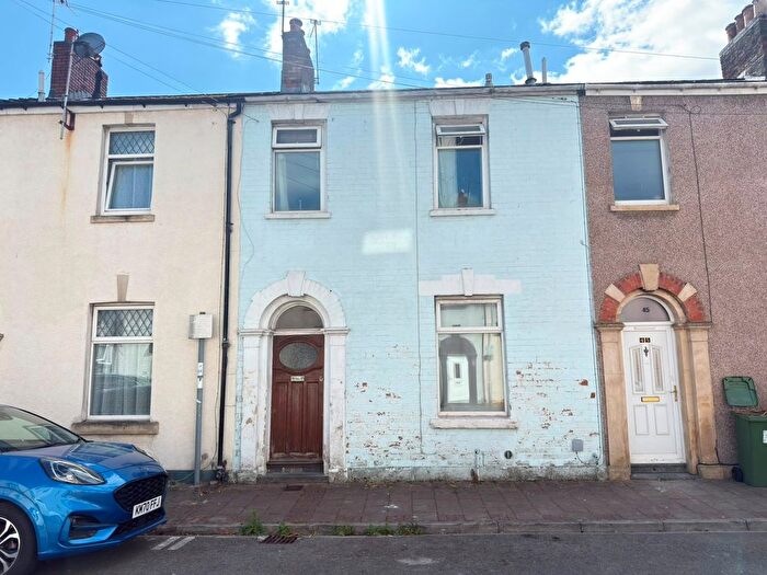 4 Bedroom Property To Rent In Augusta Street, Cardiff, CF24