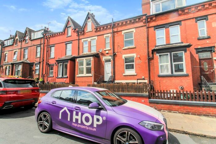 3 Bedroom Terraced House To Rent In Fairford Terrace, Leeds, LS11