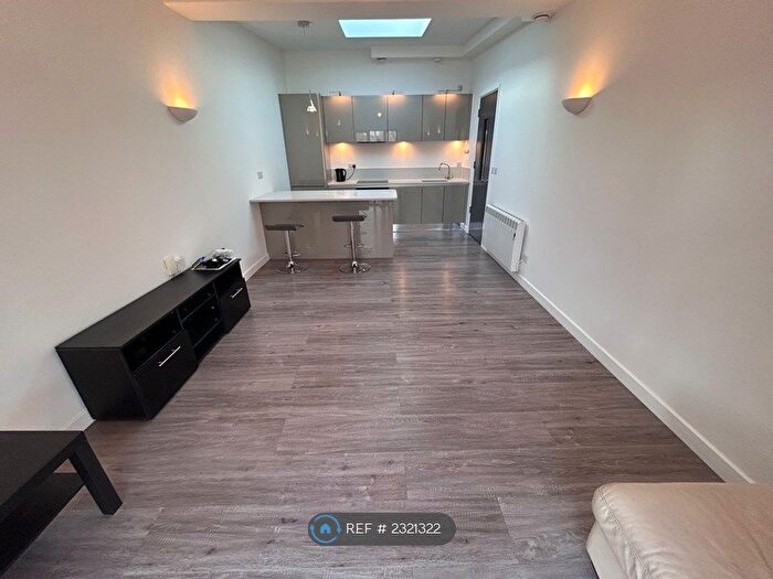 2 Bedroom Flat To Rent In Hungate, Lincoln, LN1