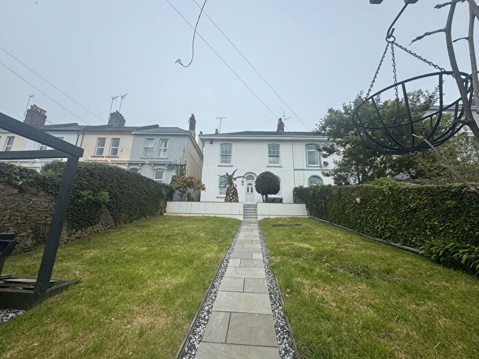 4 Bedroom House To Rent In Alexandra Road, Plymouth, PL2