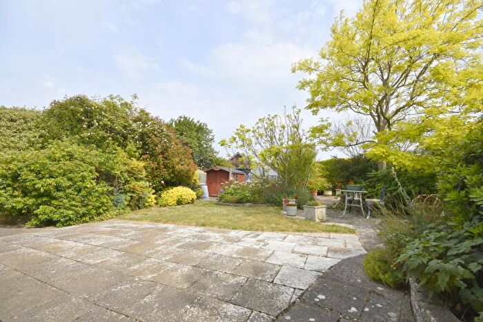 3 Bedroom Detached Bungalow For Sale In Saltwood Gardens, Margate, CT9