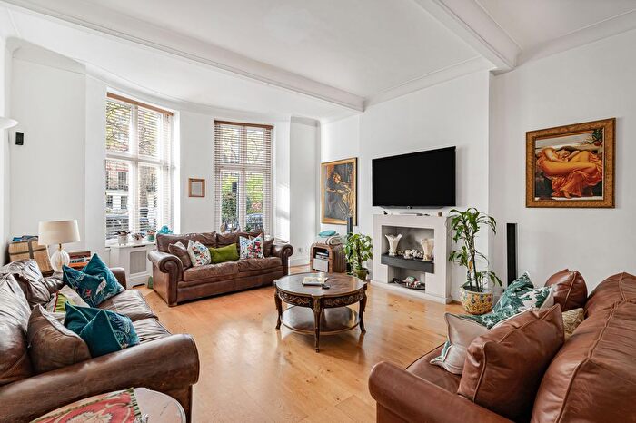 4 Bedroom Flat For Sale In Montagu Square, London, W1H