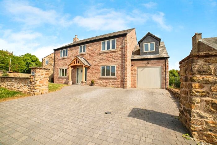 4 Bedroom Detached House For Sale In Hallfieldgate Lane, Shirland, Alfreton, DE55