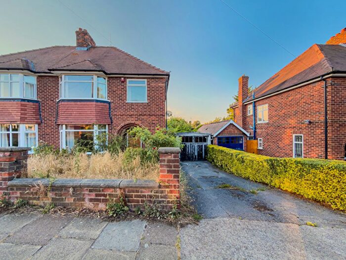 3 Bedroom Semi Detached House For Sale In St. Swithins Walk, York, YO26